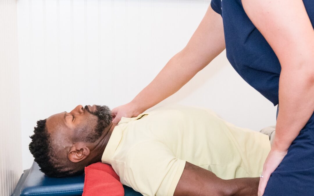 When to Use Heat or Ice for Injury: A Chiropractor’s Perspective