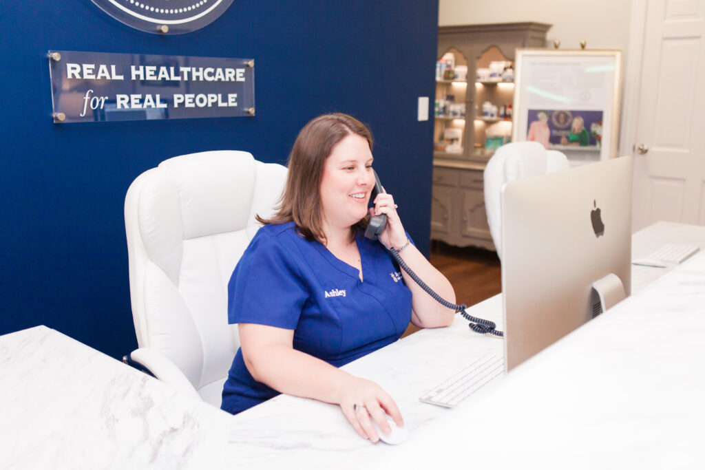 receptionist answering phone